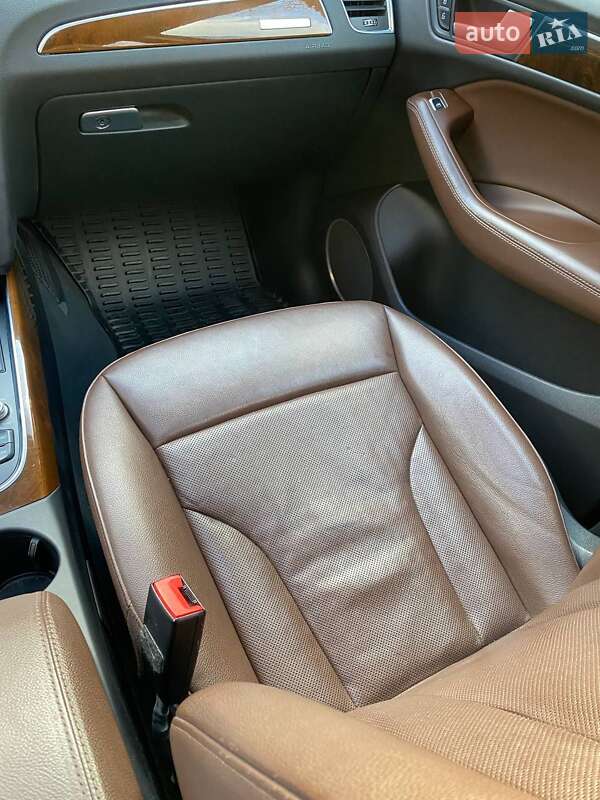 Внедорожник / Кроссовер Audi Q5 2014 в Ровно