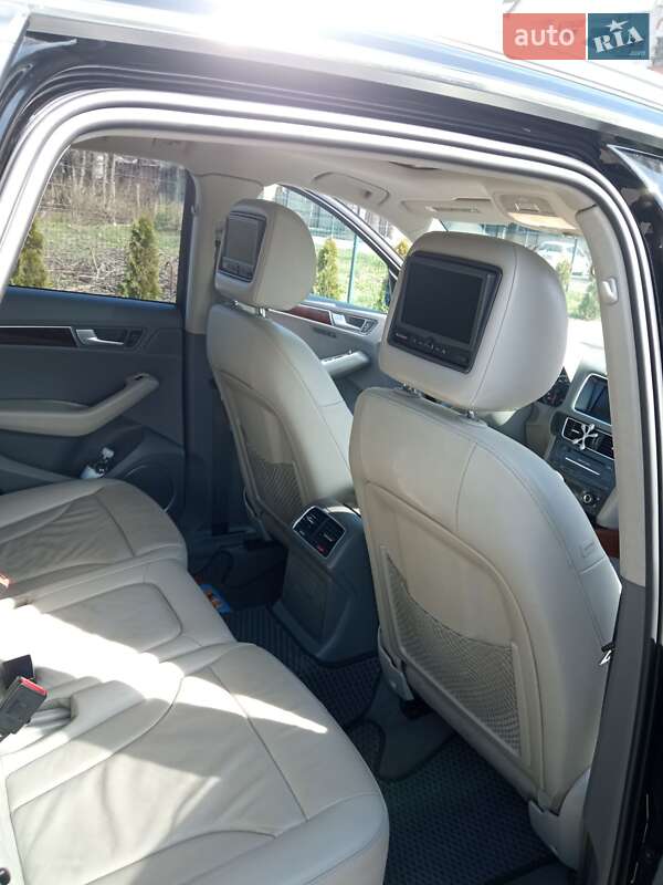 Внедорожник / Кроссовер Audi Q5 2011 в Шептицькому