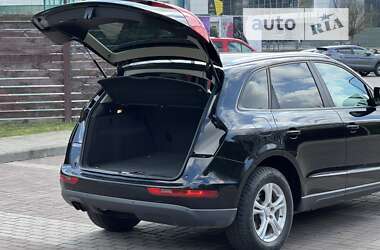 Внедорожник / Кроссовер Audi Q5 2010 в Луцке