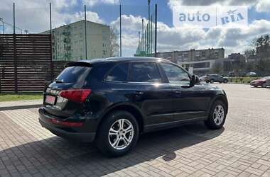 Внедорожник / Кроссовер Audi Q5 2010 в Луцке