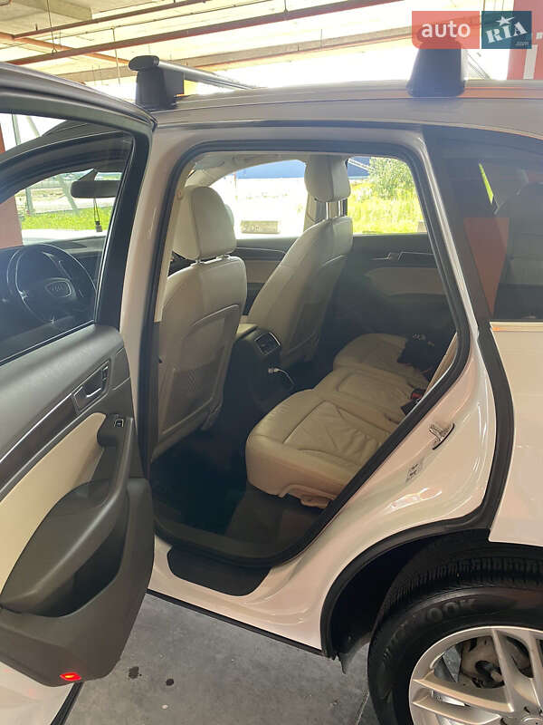 Внедорожник / Кроссовер Audi Q5 2016 в Киеве