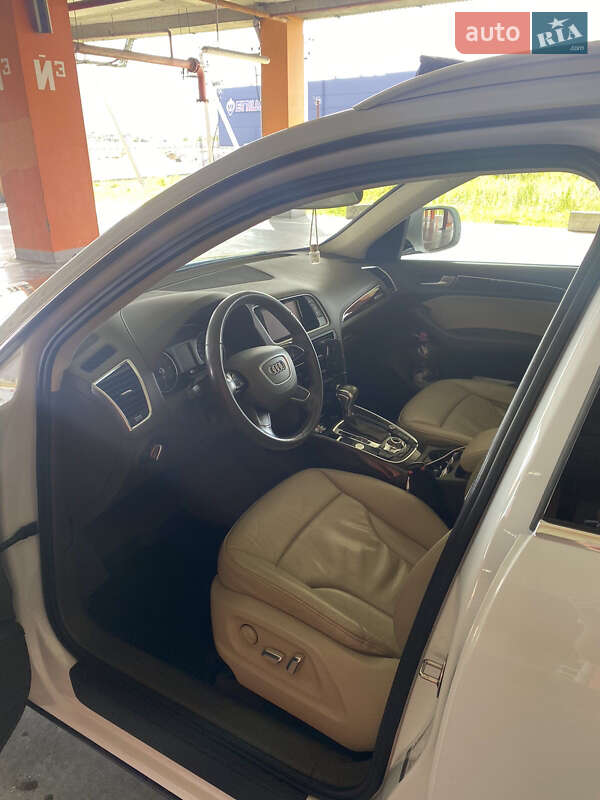 Внедорожник / Кроссовер Audi Q5 2016 в Киеве