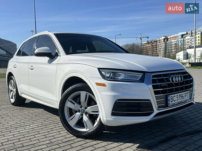 Внедорожник / Кроссовер Audi Q5 2017 в Львове фото 2 Внедорожник / Кроссовер Audi Q5 2017 в Львове