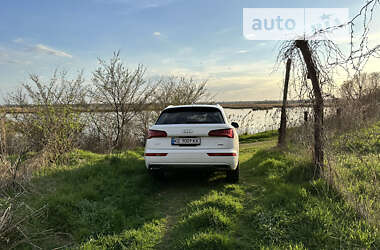 Внедорожник / Кроссовер Audi Q5 2020 в Днепре