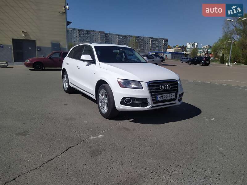 Позашляховик / Кросовер Audi Q5 2015 в Сумах