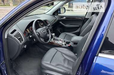 Внедорожник / Кроссовер Audi Q5 2013 в Луцке