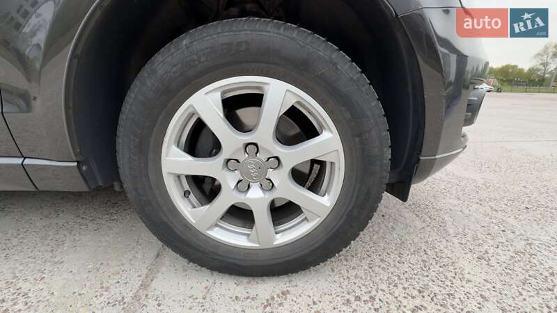 Позашляховик / Кросовер Audi Q5 2012 в Києві
