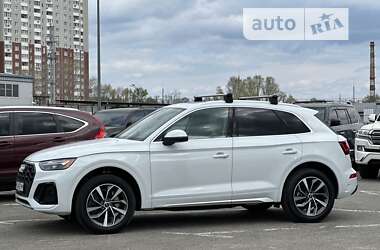 Внедорожник / Кроссовер Audi Q5 2020 в Киеве