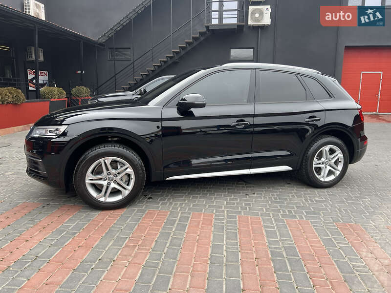 Внедорожник / Кроссовер Audi Q5 2018 в Одессе