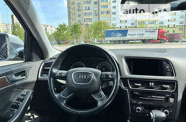 Позашляховик / Кросовер Audi Q5 2015 в Івано-Франківську