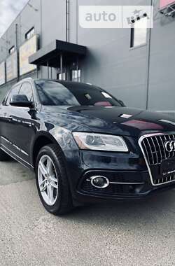Внедорожник / Кроссовер Audi Q5 2015 в 