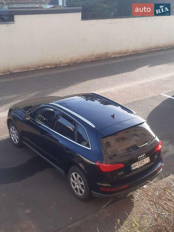 Внедорожник / Кроссовер Audi Q5 2012 в Черновцах