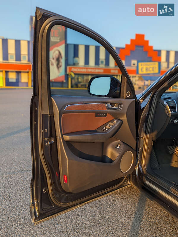 Позашляховик / Кросовер Audi Q5 2013 в Луцьку