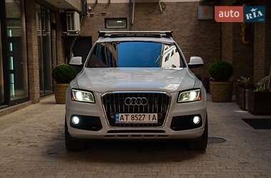 Внедорожник / Кроссовер Audi Q5 2015 в 