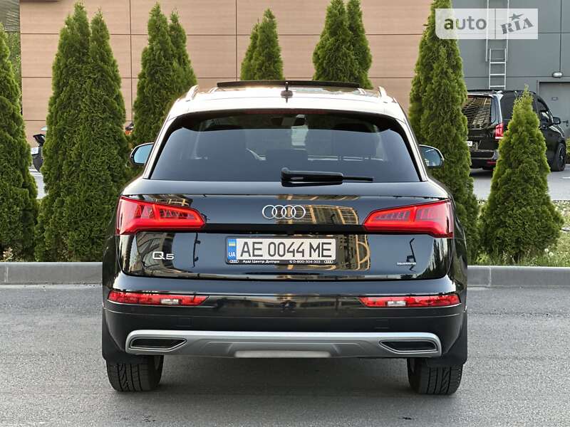 Внедорожник / Кроссовер Audi Q5 2019 в Днепре