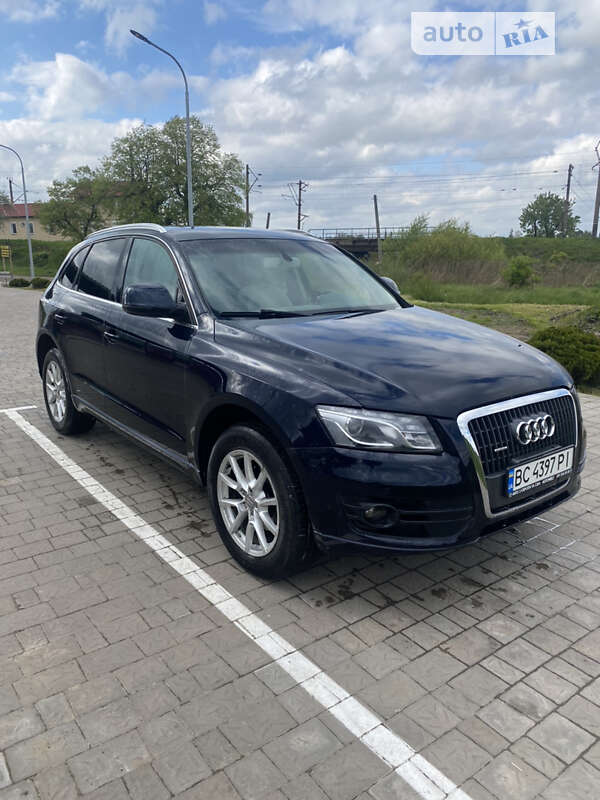 Позашляховик / Кросовер Audi Q5 2010 в Мостиській