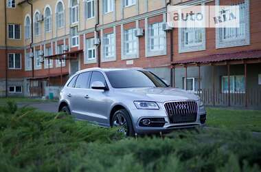 Позашляховик / Кросовер Audi Q5 2016 в Умані