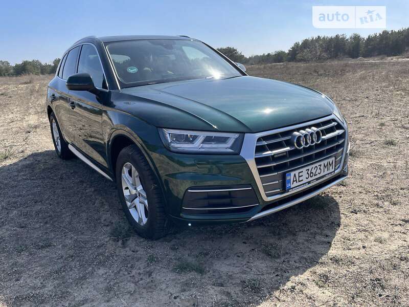 Внедорожник / Кроссовер Audi Q5 2018 в Днепре