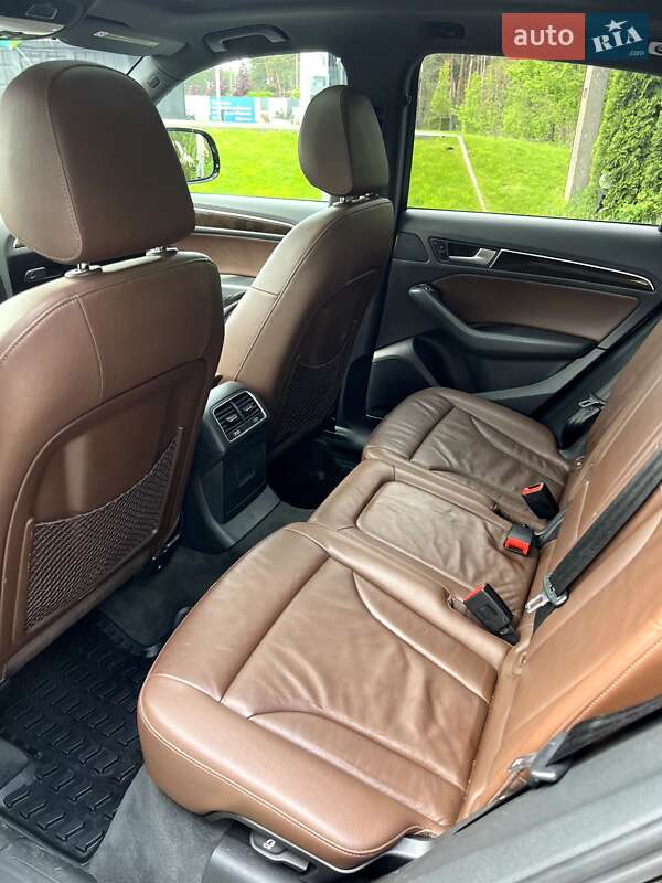 Внедорожник / Кроссовер Audi Q5 2013 в Киеве