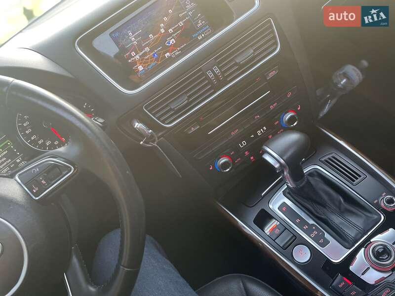 Внедорожник / Кроссовер Audi Q5 2015 в Хмельницком