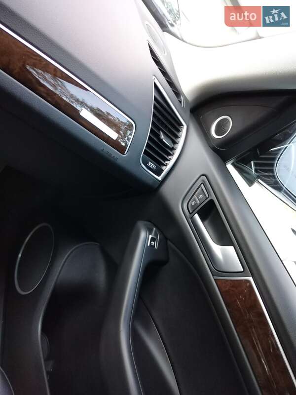 Внедорожник / Кроссовер Audi Q5 2015 в Киеве