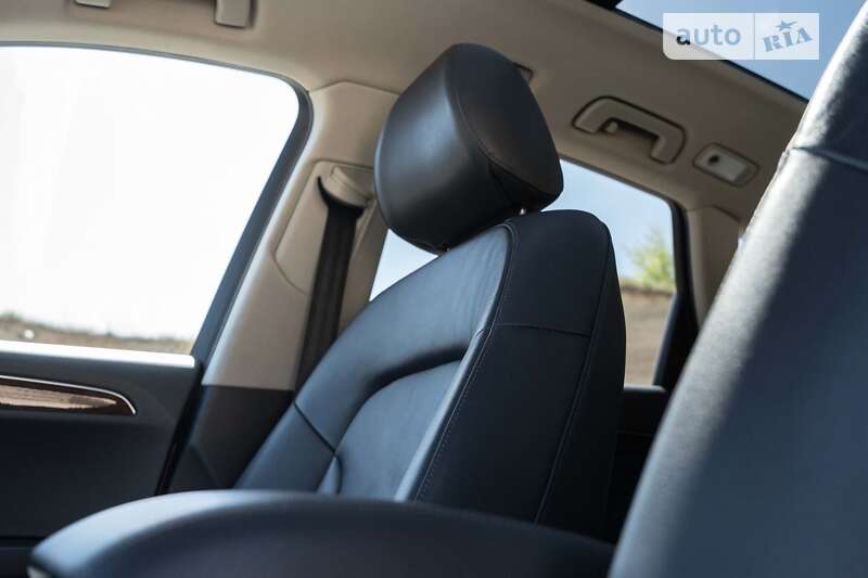 Позашляховик / Кросовер Audi Q5 2011 в Тернополі