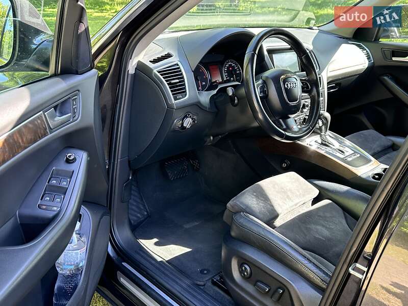 Внедорожник / Кроссовер Audi Q5 2012 в Киеве