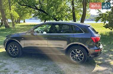 Внедорожник / Кроссовер Audi Q5 2012 в 