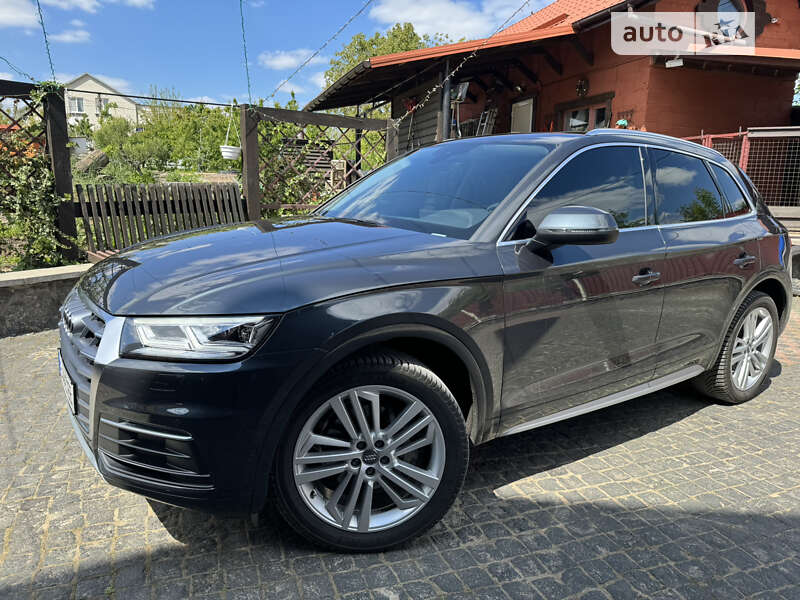Внедорожник / Кроссовер Audi Q5 2018 в Виннице