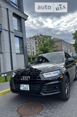 Внедорожник / Кроссовер Audi Q5 2020 в Днепре