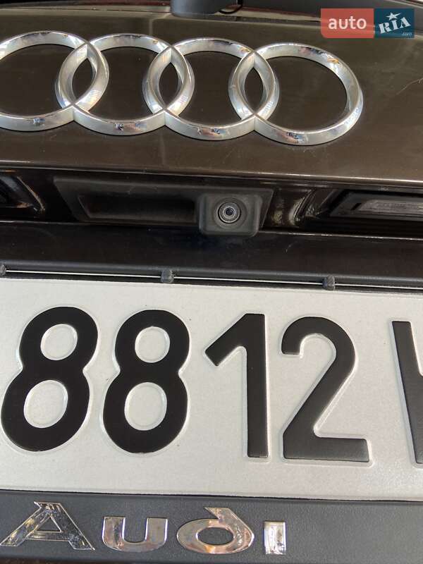 Внедорожник / Кроссовер Audi Q5 2011 в Луцке