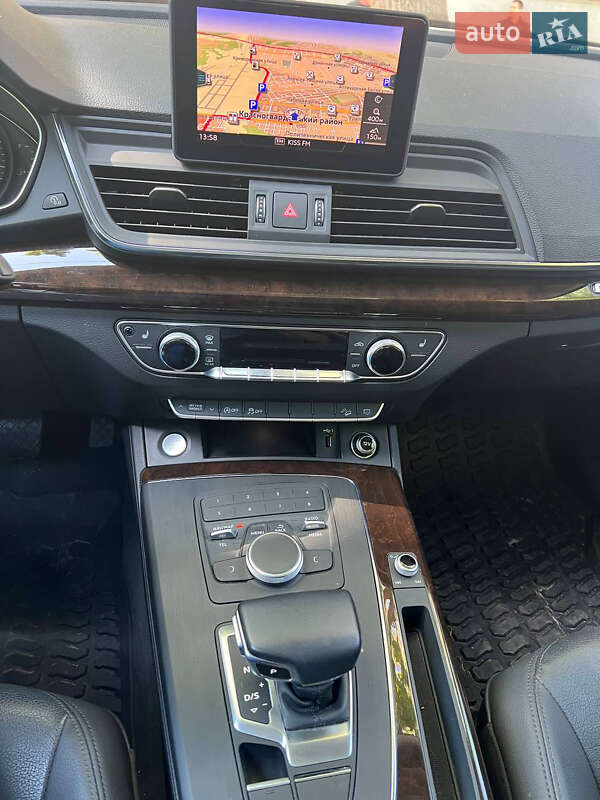 Внедорожник / Кроссовер Audi Q5 2019 в Днепре фото 4 Внедорожник / Кроссовер Audi Q5 2019 в Днепре