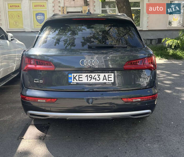 Внедорожник / Кроссовер Audi Q5 2019 в Днепре фото 3 Внедорожник / Кроссовер Audi Q5 2019 в Днепре