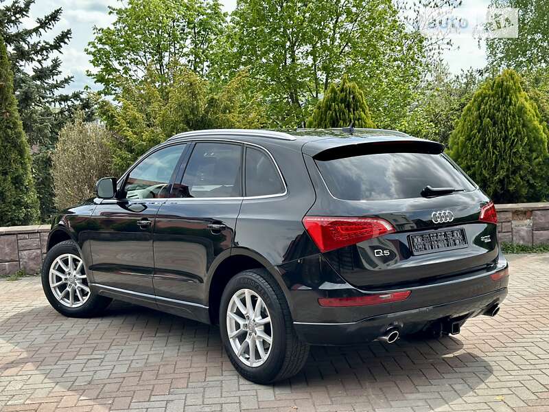 Внедорожник / Кроссовер Audi Q5 2012 в Виннице