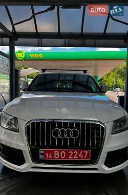 Позашляховик / Кросовер Audi Q5 2015 в 
