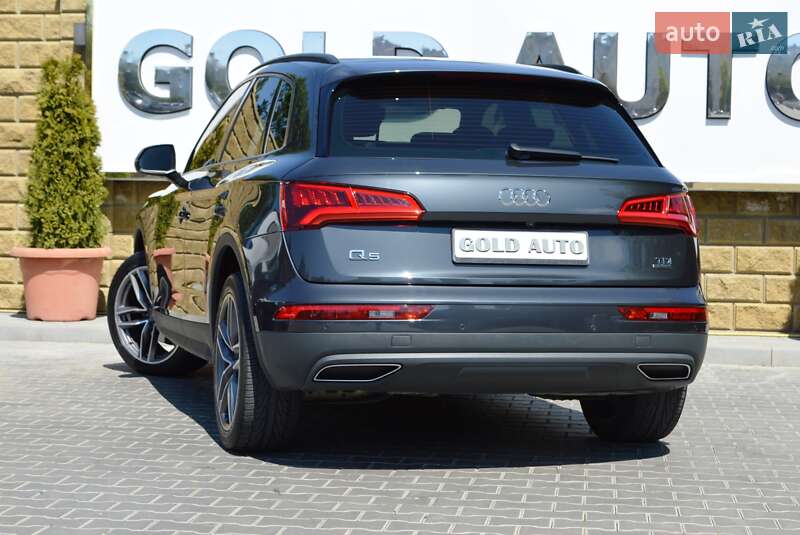 Внедорожник / Кроссовер Audi Q5 2017 в Одессе фото 11 Внедорожник / Кроссовер Audi Q5 2017 в Одессе