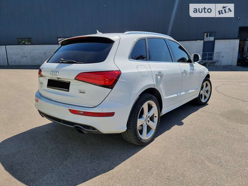 Внедорожник / Кроссовер Audi Q5 2015 в Киеве