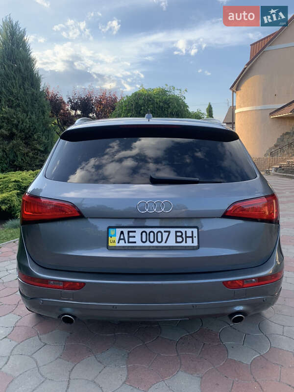 Внедорожник / Кроссовер Audi Q5 2015 в Днепре