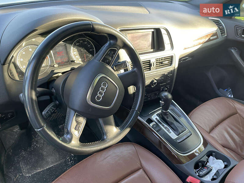 Внедорожник / Кроссовер Audi Q5 2010 в Ровно фото 6 Внедорожник / Кроссовер Audi Q5 2010 в Ровно