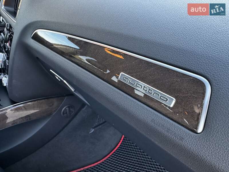 Внедорожник / Кроссовер Audi Q5 2012 в Киеве