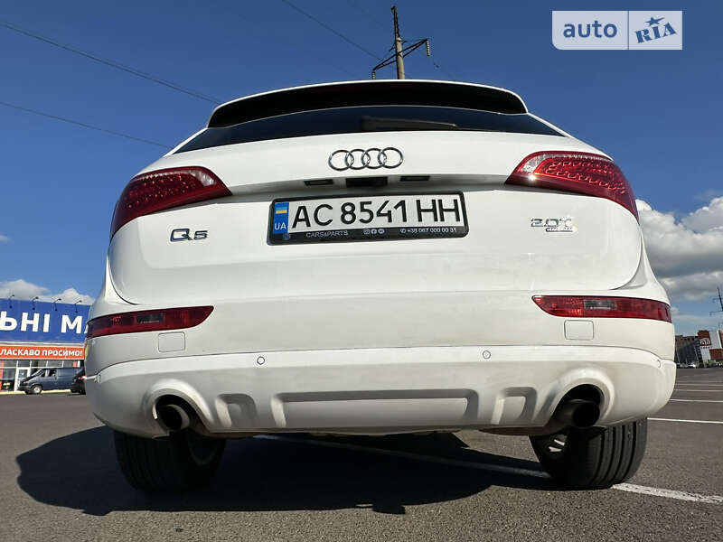 Внедорожник / Кроссовер Audi Q5 2011 в Луцке