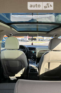 Внедорожник / Кроссовер Audi Q5 2011 в 