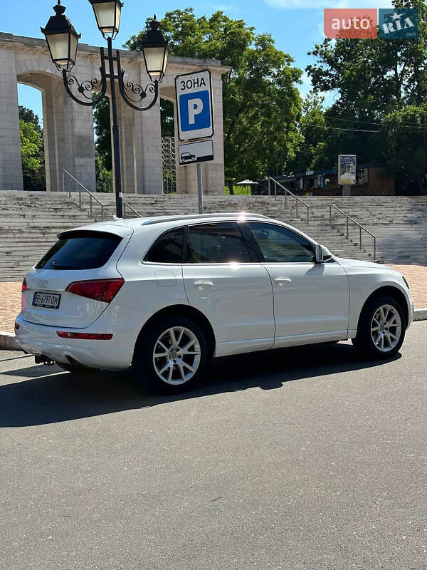 Внедорожник / Кроссовер Audi Q5 2012 в Одессе