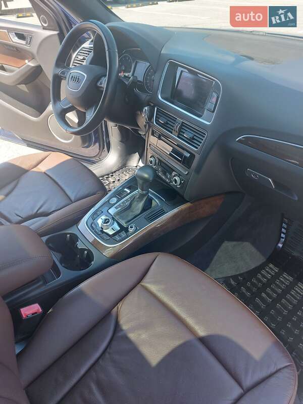 Внедорожник / Кроссовер Audi Q5 2015 в Днепре