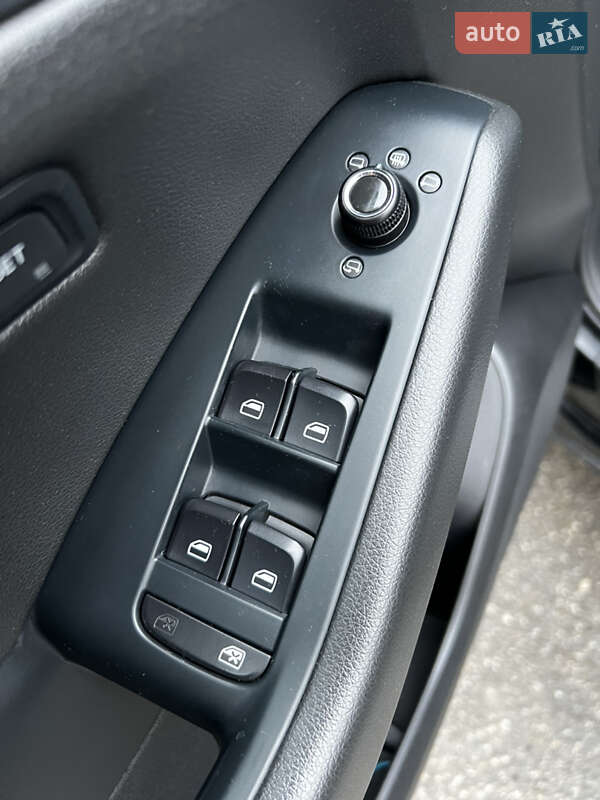 Внедорожник / Кроссовер Audi Q5 2011 в Шполе