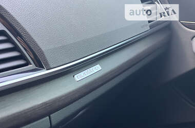 Внедорожник / Кроссовер Audi Q5 2022 в 