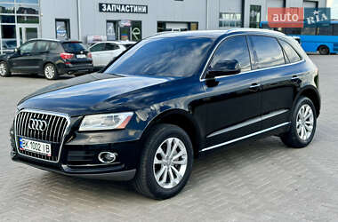 Внедорожник / Кроссовер Audi Q5 2015 в 