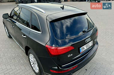 Внедорожник / Кроссовер Audi Q5 2015 в 