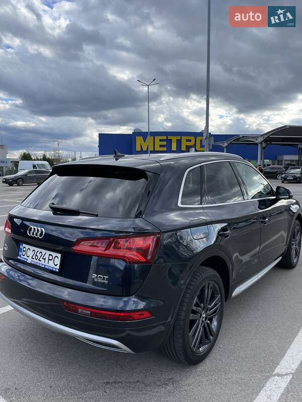 Позашляховик / Кросовер Audi Q5 2017 в Львові