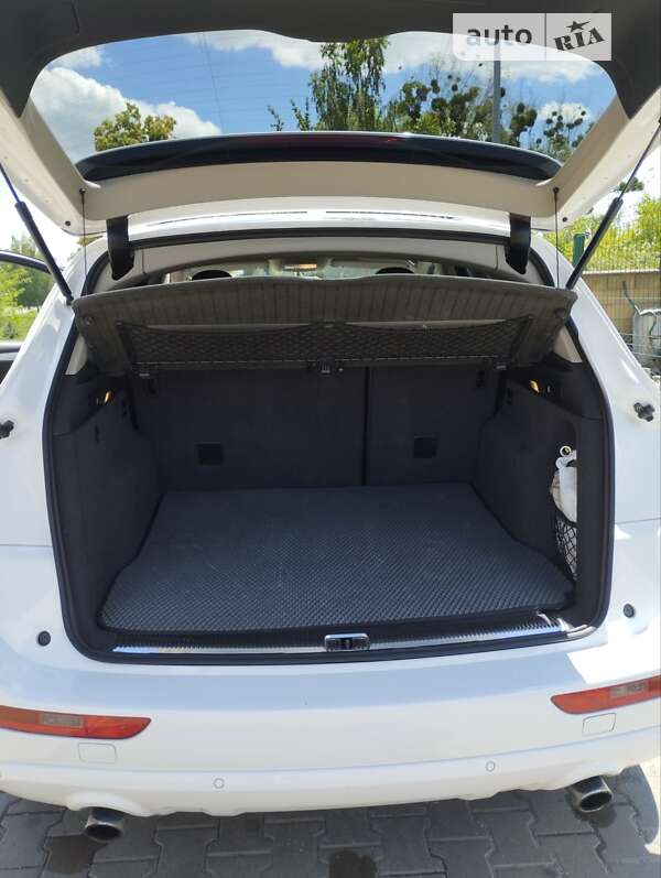 Внедорожник / Кроссовер Audi Q5 2009 в Дубно